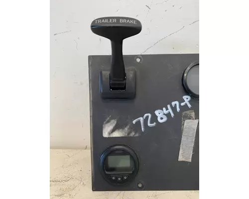 FREIGHTLINER Cascadia Dash  Console Switch