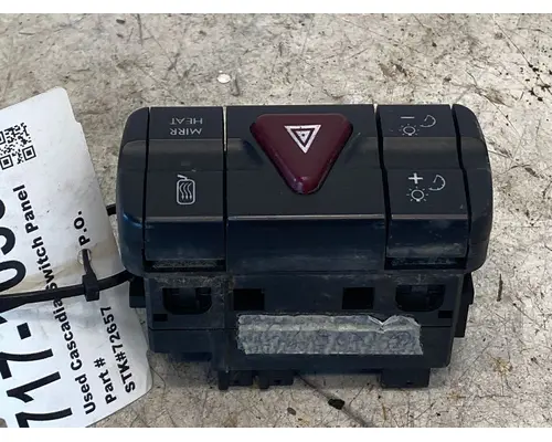 FREIGHTLINER Cascadia Dash  Console Switch