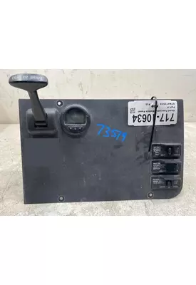 FREIGHTLINER Cascadia Dash / Console Switch