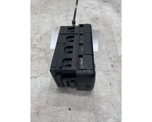 FREIGHTLINER Cascadia Dash  Console Switch