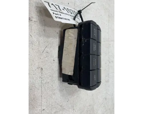 FREIGHTLINER Cascadia Dash  Console Switch