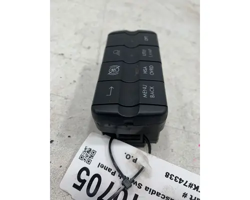 FREIGHTLINER Cascadia Dash  Console Switch
