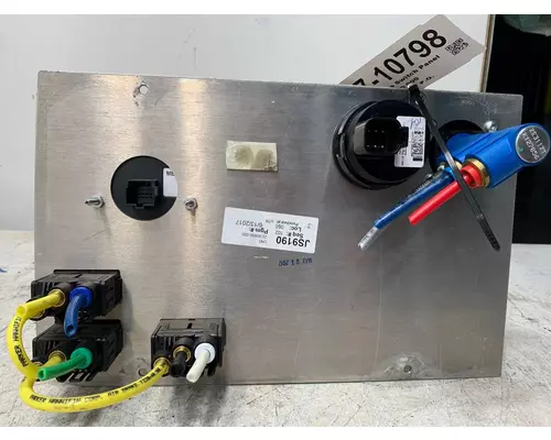FREIGHTLINER Cascadia Dash  Console Switch
