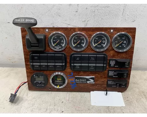 FREIGHTLINER Cascadia Dash  Console Switch