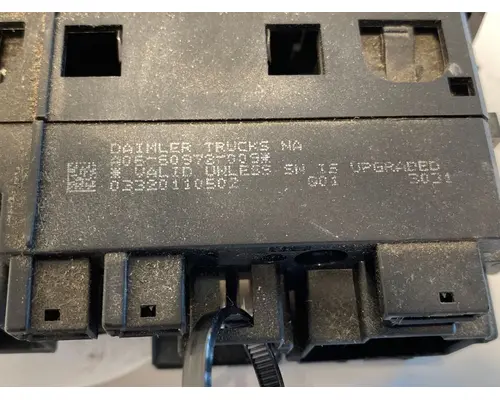 FREIGHTLINER Cascadia Dash  Console Switch