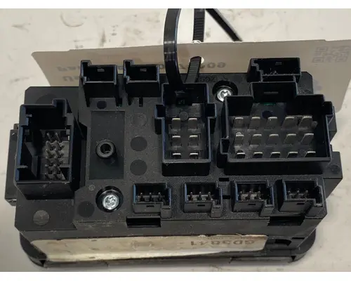 FREIGHTLINER Cascadia Dash  Console Switch