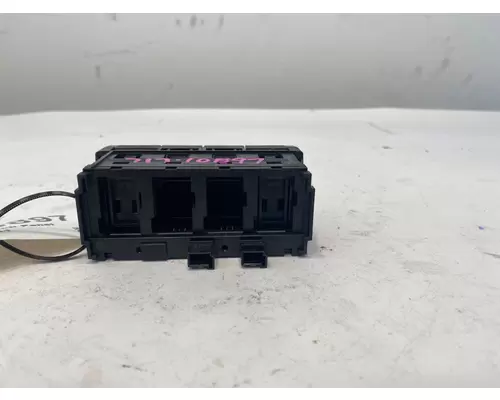 FREIGHTLINER Cascadia Dash  Console Switch