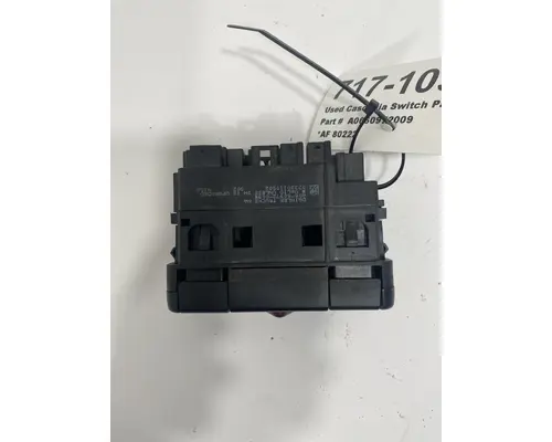 FREIGHTLINER Cascadia Dash  Console Switch