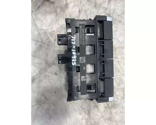 FREIGHTLINER Cascadia Dash  Console Switch