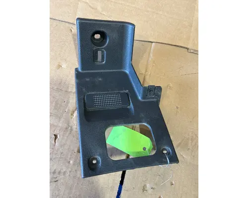 FREIGHTLINER Cascadia Dash  Console Switch