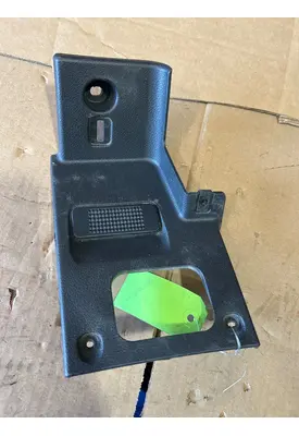 FREIGHTLINER Cascadia Dash / Console Switch