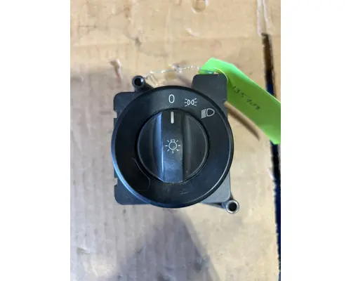 FREIGHTLINER Cascadia Dash  Console Switch