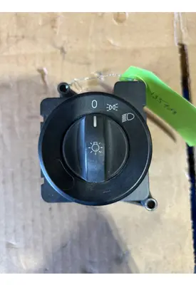 FREIGHTLINER Cascadia Dash / Console Switch