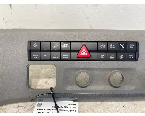 FREIGHTLINER Cascadia Dash Assembly