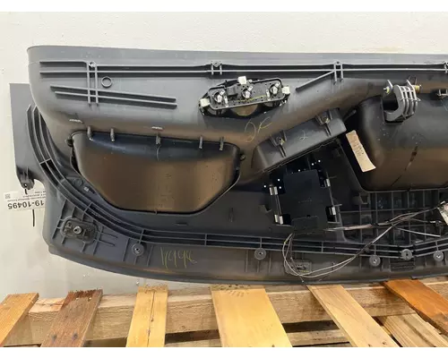 FREIGHTLINER Cascadia Dash Assembly