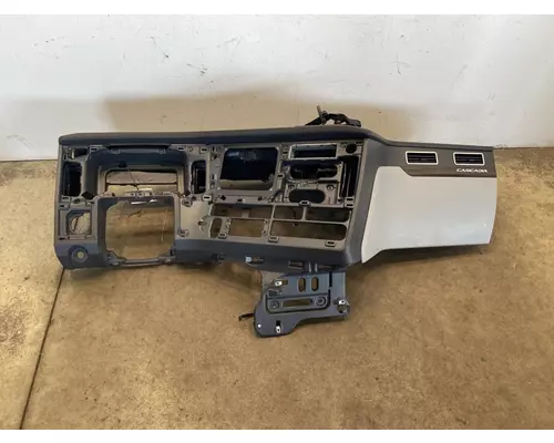 FREIGHTLINER Cascadia Dash Assembly