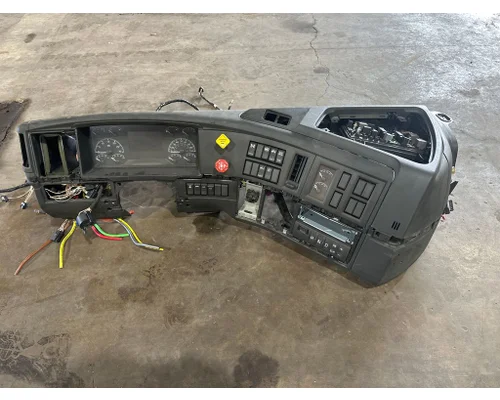 FREIGHTLINER Cascadia Dash Assembly
