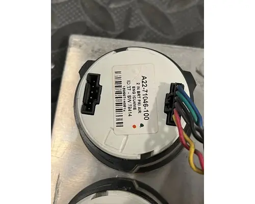 FREIGHTLINER Cascadia Dash Panel