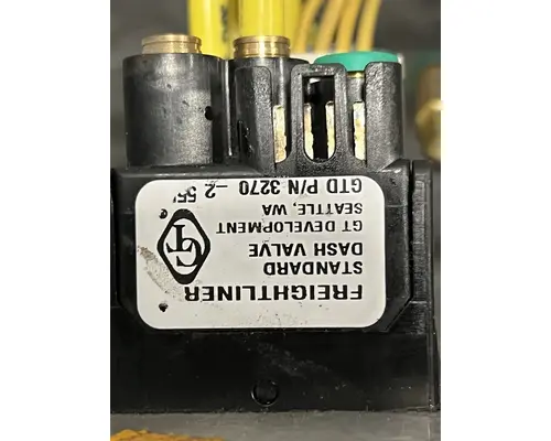 FREIGHTLINER Cascadia Dash Panel