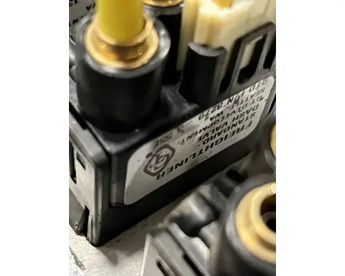 FREIGHTLINER Cascadia Dash Panel