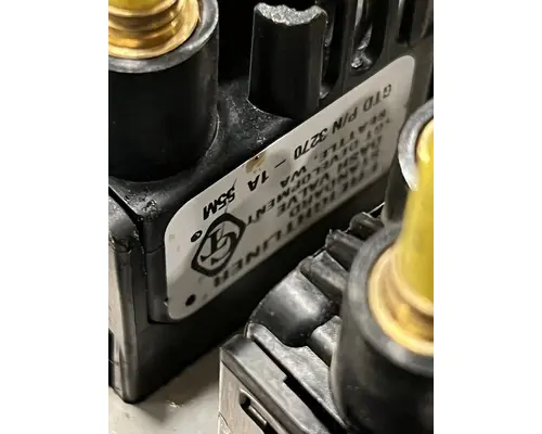 FREIGHTLINER Cascadia Dash Panel