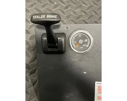 FREIGHTLINER Cascadia Dash Panel