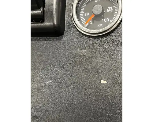 FREIGHTLINER Cascadia Dash Panel