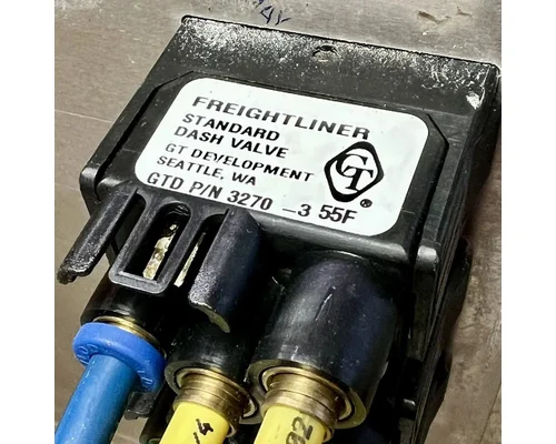 FREIGHTLINER Cascadia Dash Panel