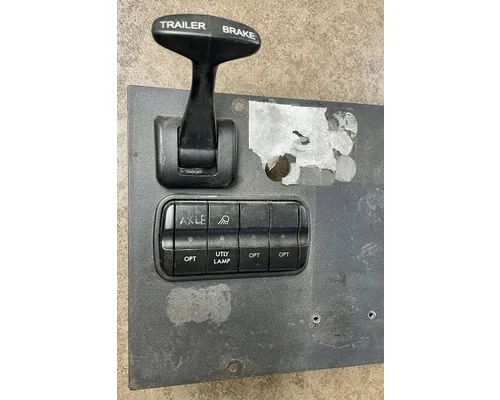 FREIGHTLINER Cascadia Dash Panel