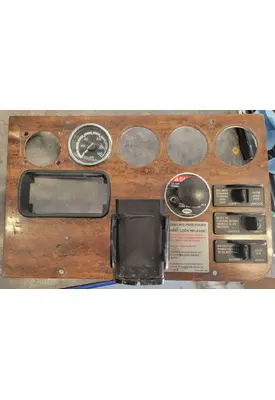 FREIGHTLINER Cascadia Dash Panel