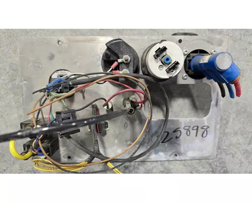 FREIGHTLINER Cascadia Dash Panel