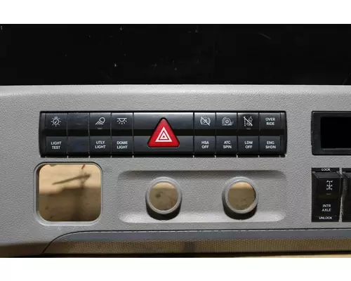 FREIGHTLINER Cascadia Dash Panel
