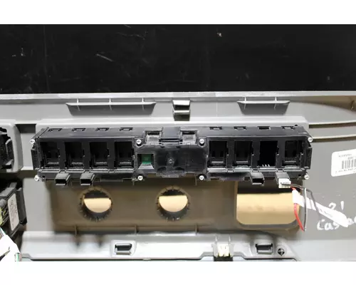FREIGHTLINER Cascadia Dash Panel