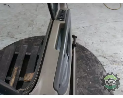FREIGHTLINER Cascadia Door Assembly, Front