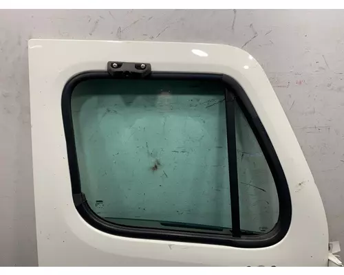 FREIGHTLINER Cascadia Door Assembly, Front