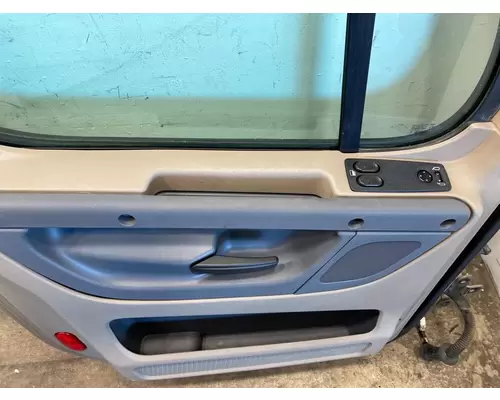 FREIGHTLINER Cascadia Door Assembly, Front