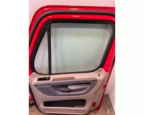 FREIGHTLINER Cascadia Door Assembly, Front