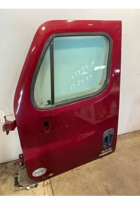 FREIGHTLINER Cascadia Door Assembly, Front