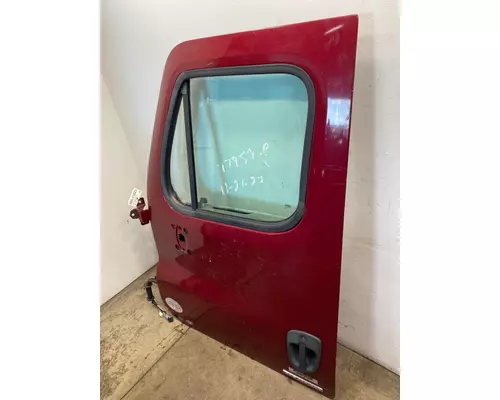 FREIGHTLINER Cascadia Door Assembly, Front