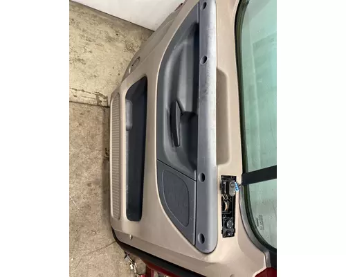 FREIGHTLINER Cascadia Door Assembly, Front