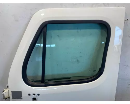 FREIGHTLINER Cascadia Door Assembly, Front