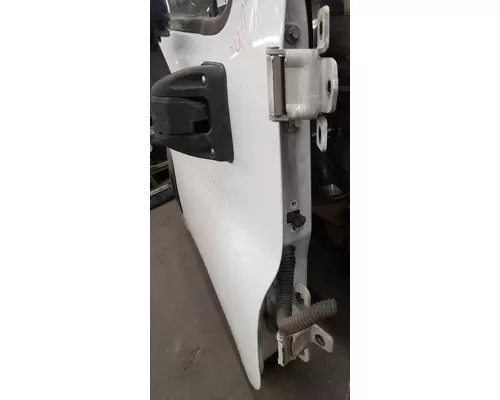 FREIGHTLINER Cascadia Door Assembly, Front