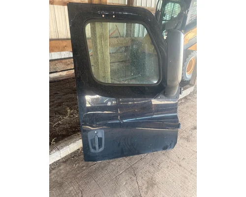 FREIGHTLINER Cascadia Door Assembly, Front