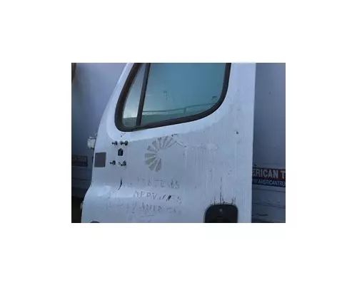 FREIGHTLINER Cascadia Door Assembly, Front