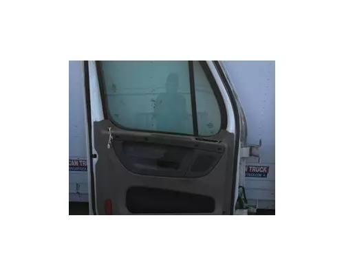 FREIGHTLINER Cascadia Door Assembly, Front