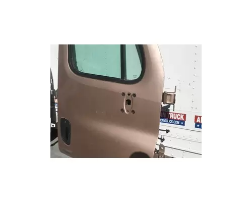 FREIGHTLINER Cascadia Door Assembly, Front