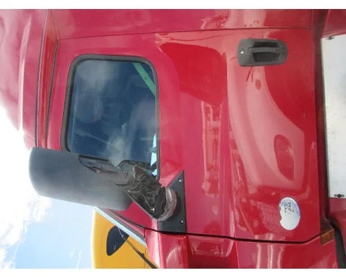 FREIGHTLINER Cascadia Door Assembly, Front