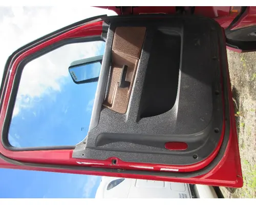 FREIGHTLINER Cascadia Door Assembly, Front