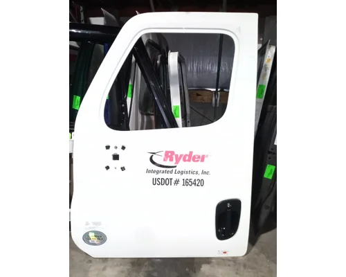 FREIGHTLINER Cascadia Door Assembly, Front