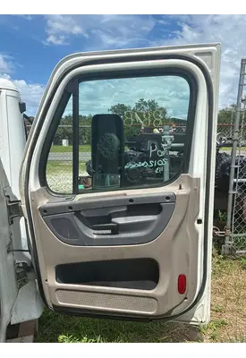 FREIGHTLINER Cascadia Door Assembly, Front